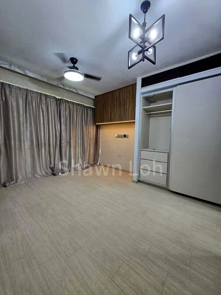 3 Bed Executive Condo for Sale in  The Topiary - Image 5