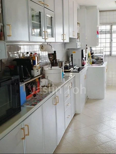 4 Room (4S) HDB for Sale in  341 Ubi Avenue 1 - Image 8