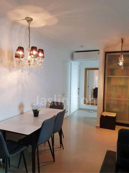 4 Room (4S) HDB for Sale in  341 Ubi Avenue 1 - Image 2