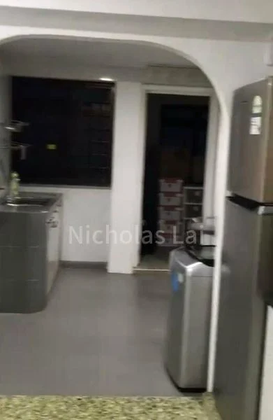3 Room (3I) HDB for Rent in  154 Mei Ling Street - Image 2