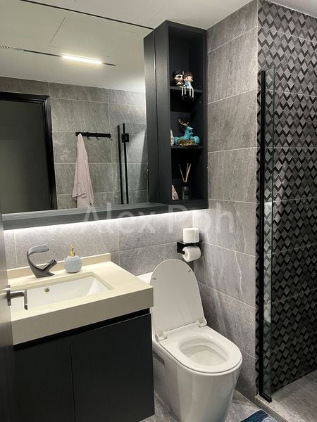 Common Room (Condo) for Rent in The Lakeshore - Image 6