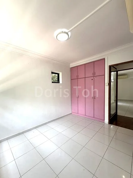 5 Room (5I) HDB for Sale in  720 Tampines Street 72 - Image 7
