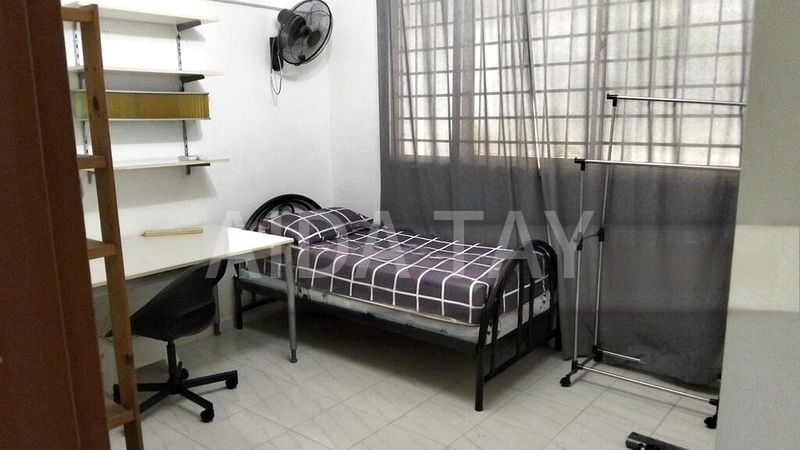 Common Room (HDB) for Rent in  52 Lengkok Bahru - Image 6