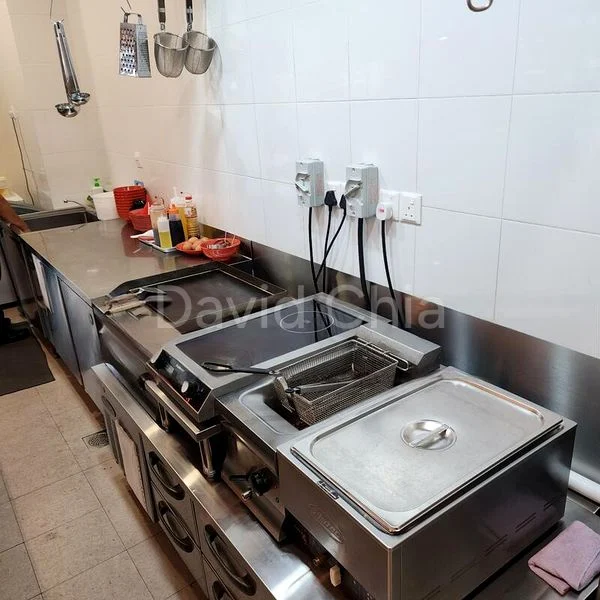 Food & Beverage for Rent: Tyrwhitt Road Shop For Rent, 700 Sqft - Image 6