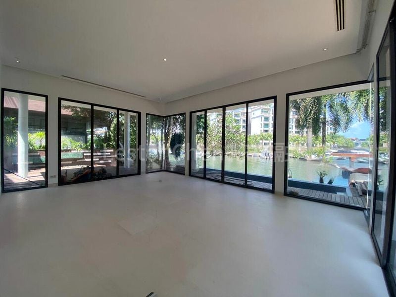 6 Bed Bungalow (Landed) for Sale around  Paradise Island - Image 14