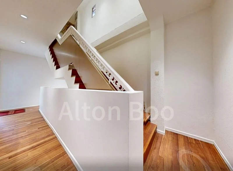 Shop / Shophouse for Sale: Circular Road - Image 6