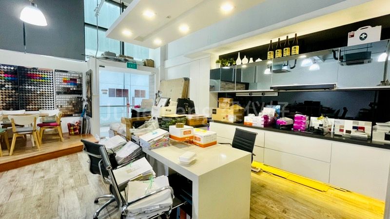 Light Industrial (B1) for Rent: Oxley BizHub - Image 7