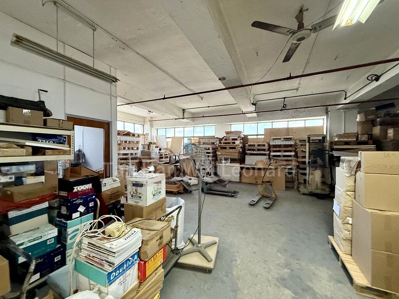 Da Jin Factory Building: Warehouse for Rent - Image 8