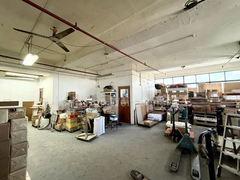 Da Jin Factory Building: Warehouse for Rent - Image 6