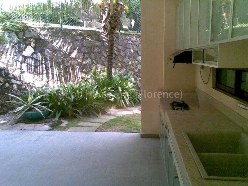 6 Bed Semi-Detached House (Landed) for Rent in  Shamrock Park - Image 19