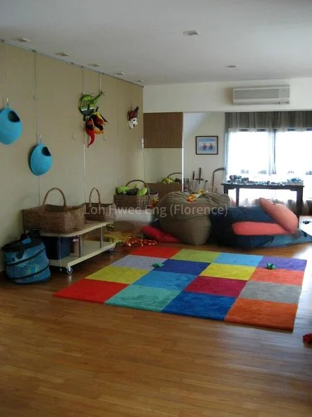 6 Bed Semi-Detached House (Landed) for Rent in  Shamrock Park - Image 13