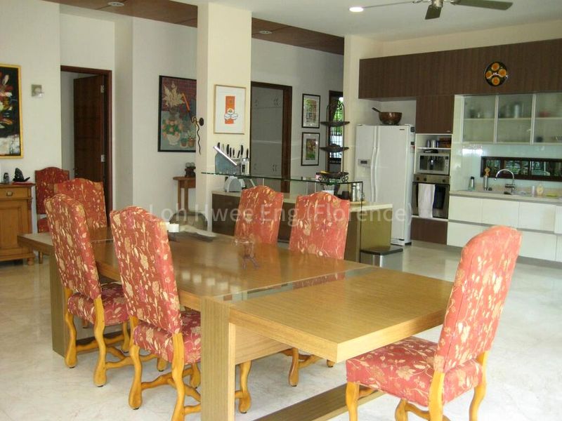 6 Bed Semi-Detached House (Landed) for Rent in  Shamrock Park - Image 6