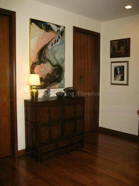 6 Bed Semi-Detached House (Landed) for Rent in  Shamrock Park - Image 10