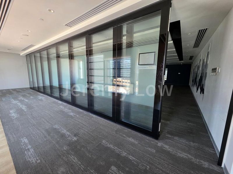 Office for Rent: Capital Square - Image 13