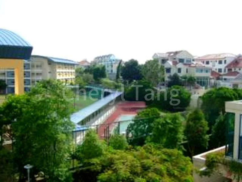 3 Bed Condo for Rent in  Eastpoint Green - Image 3