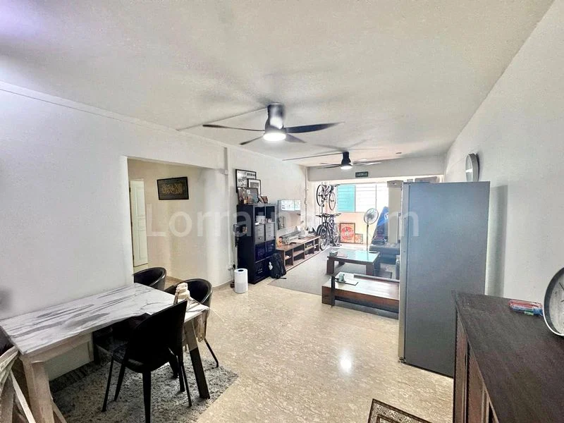 Executive HDB for Sale in 273 Bangkit Road - Image 2