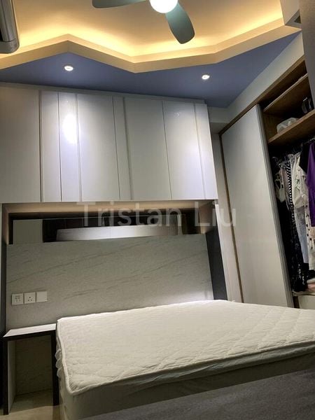 1 Bed Condo for Rent in  Fulcrum - Image 4