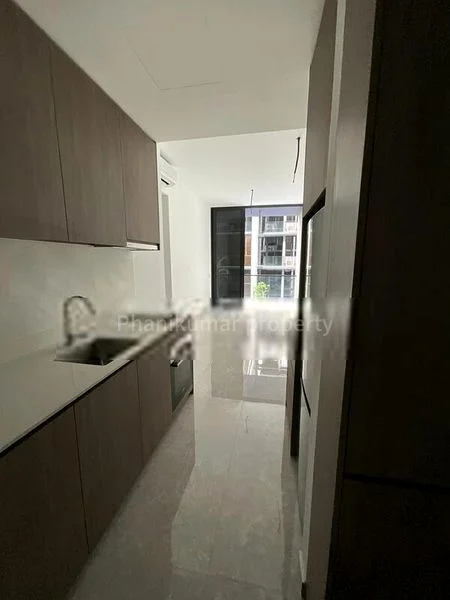 2 Bed Condo for Rent in  Parc Komo / Komo Shoppes - Image 2