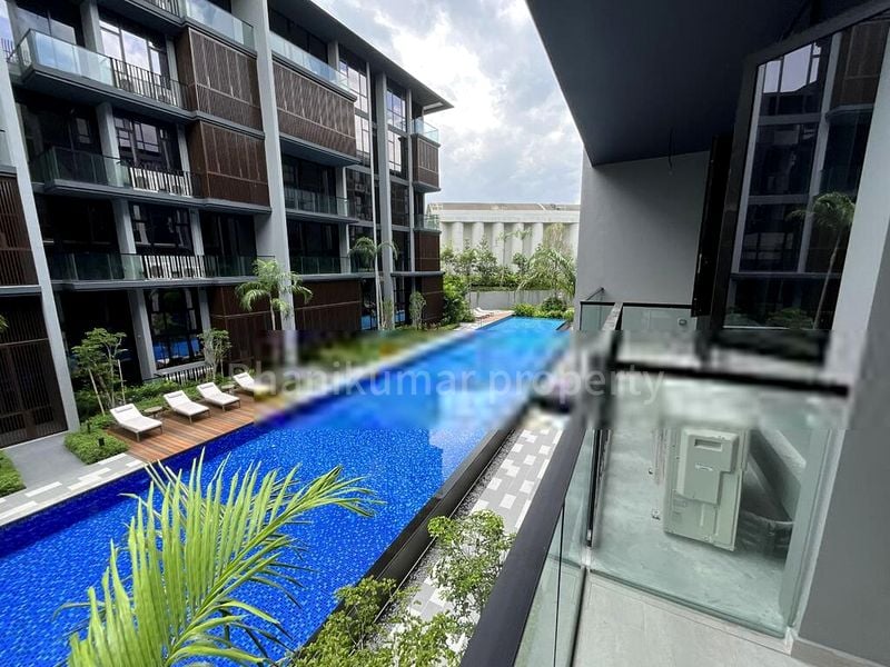 2 Bed Condo for Rent in  Parc Komo / Komo Shoppes - Image 9