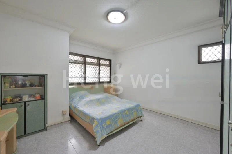 Executive HDB for Sale in  758 Choa Chu Kang North 5 - Image 2