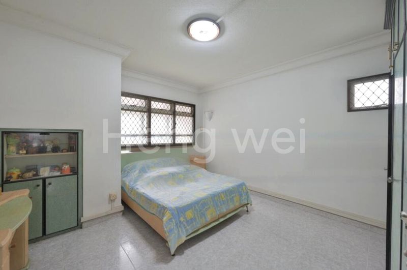 Executive HDB for Sale in  758 Choa Chu Kang North 5 - Image 12