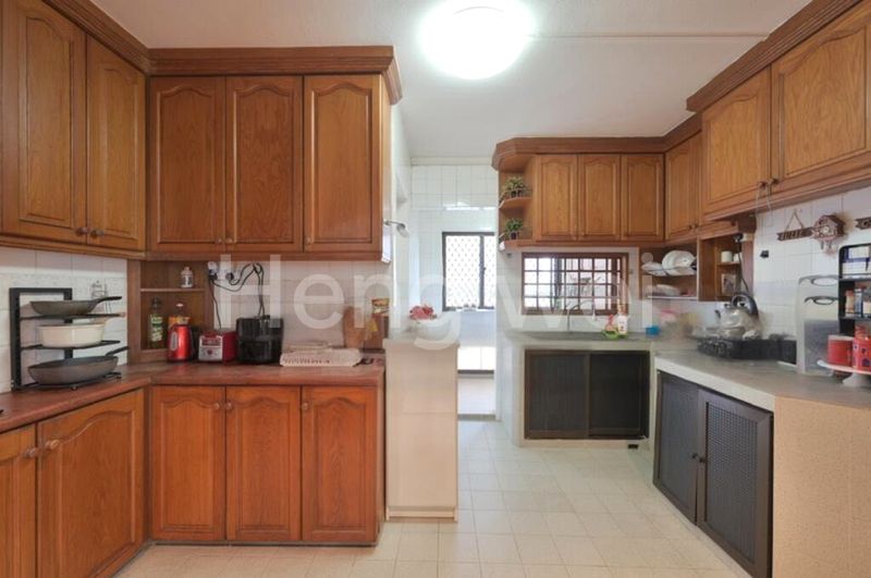 Executive HDB for Sale in  758 Choa Chu Kang North 5 - Image 7