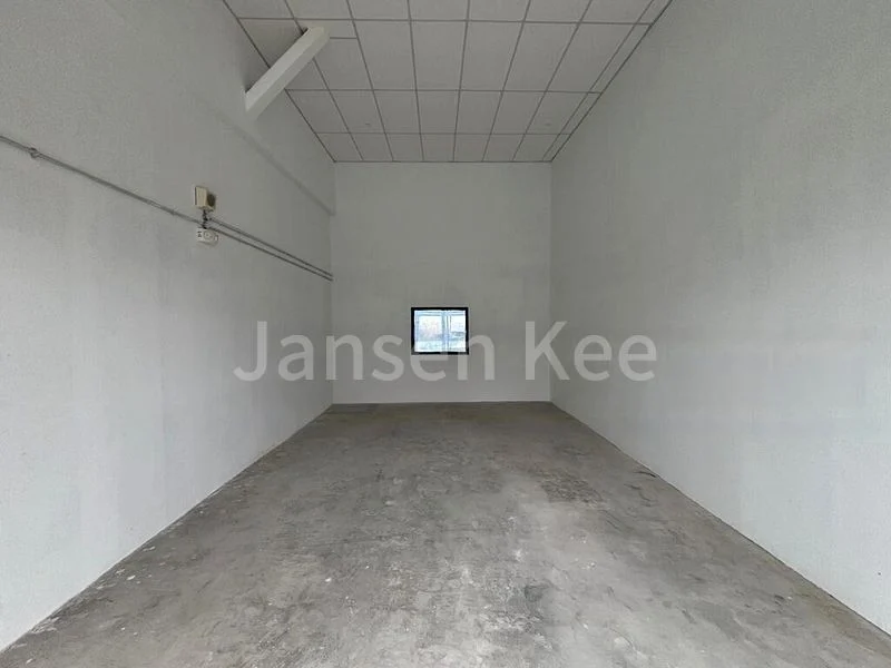 Inspace: Light Industrial (B1) for Sale - Image 4