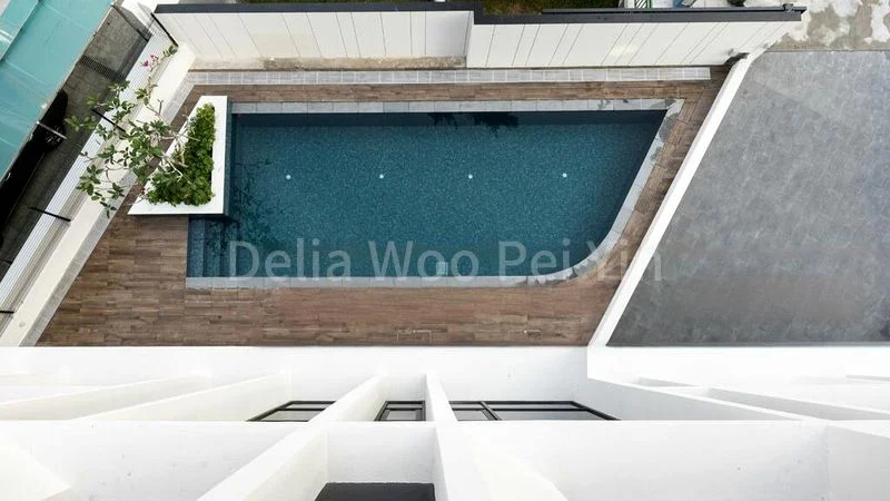 5 Bed Bungalow (Landed) for Sale in Shepherd's Hill Estate - Image 5