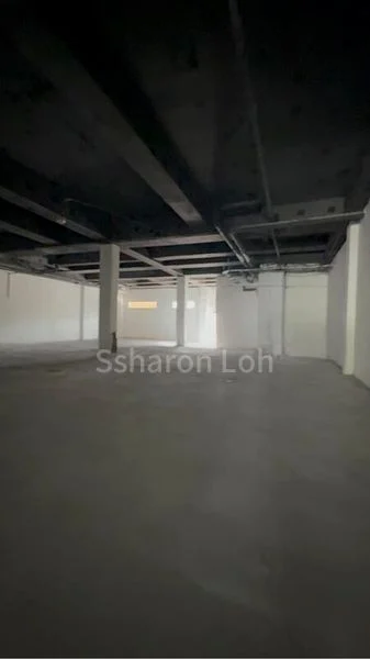 Eastwood Centre: Retail Shop for Rent - Image 9