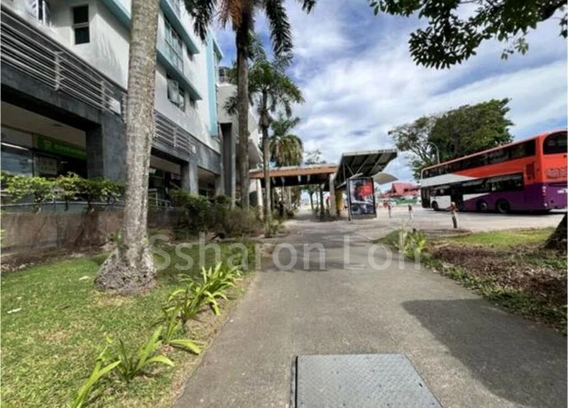 Eastwood Centre: Retail Shop for Rent - Image 7