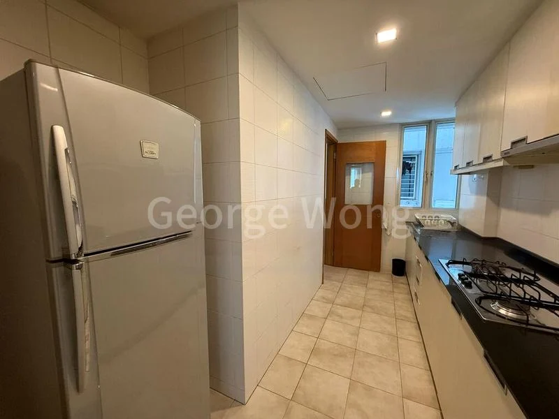 2 Bed Condo for Rent in  Sunglade - Image 10