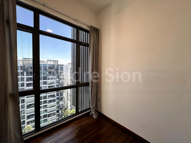 3 Bed Condo for Rent in  The Skywoods - Image 6