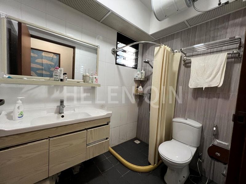 Room (HDB) for Rent in  208B Clementi Avenue 6 - Image 3
