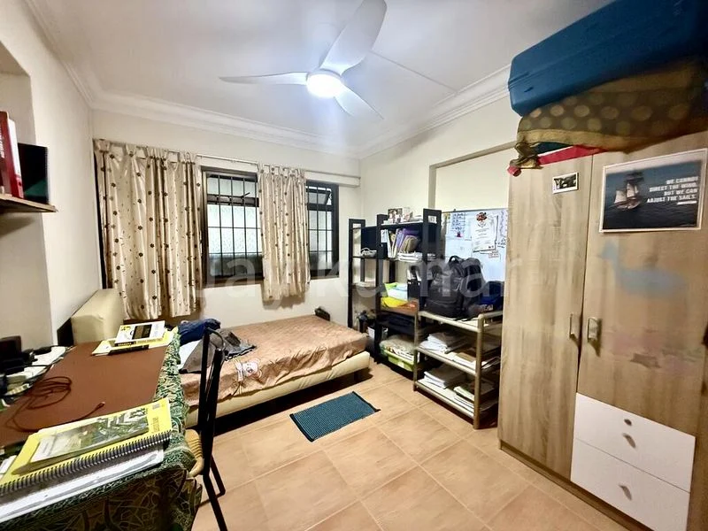 4 Room (4A) HDB for Sale in 142 Rivervale Crescent - Image 7