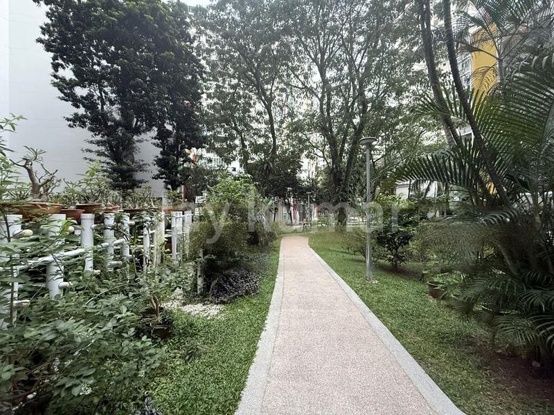 4 Room (4A) HDB for Sale in 142 Rivervale Crescent - Image 12