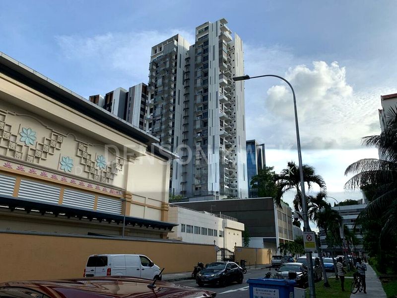 Shop / Shophouse for Rent: 681 Race Course Road - Image 1