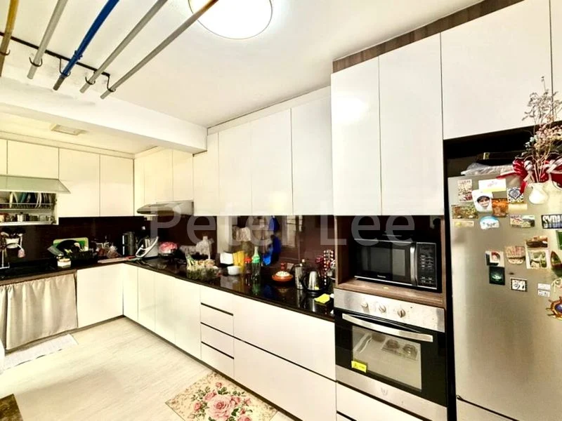 5 Room (5I) HDB for Sale in  50 Sims Drive - Image 3