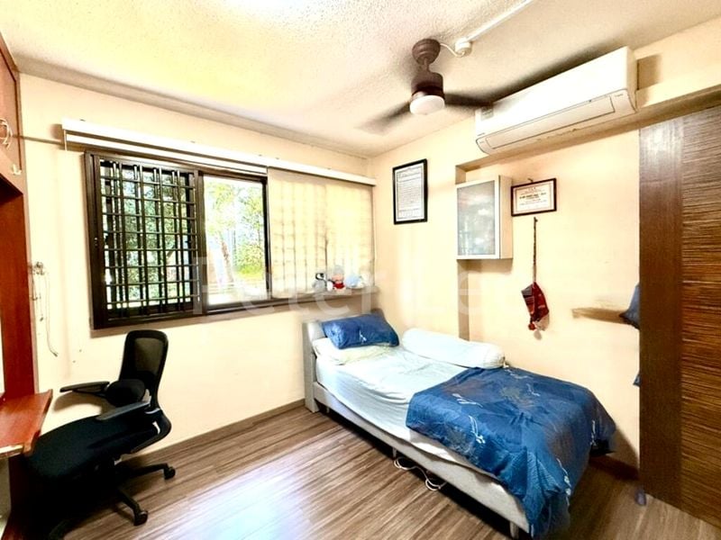 5 Room (5I) HDB for Sale in  50 Sims Drive - Image 10