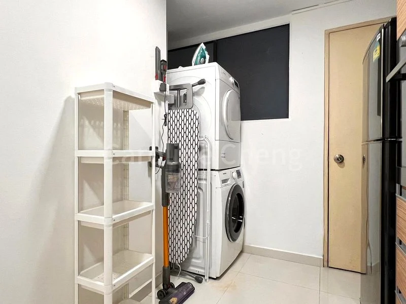 Common Room (Condo) for Rent in  International Plaza - Image 6