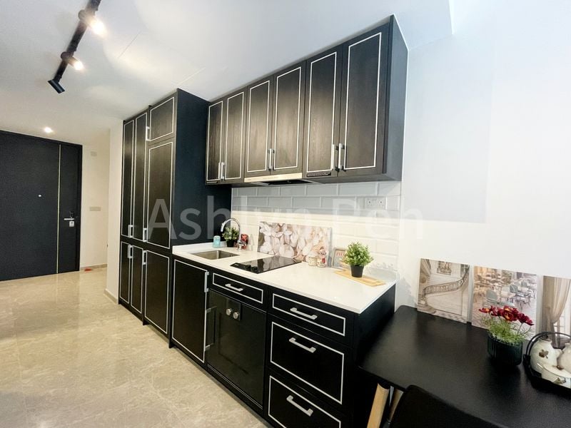 2 Bed Condo for Rent in Mayfair Modern - Image 3