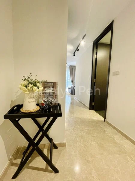 2 Bed Condo for Rent in Mayfair Modern - Image 2