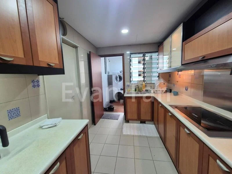 Room (Condo) for Rent in  Sunhaven - Image 5