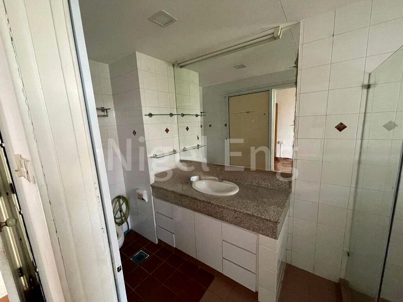 Room (Condo) for Rent in  Cascadale - Image 5
