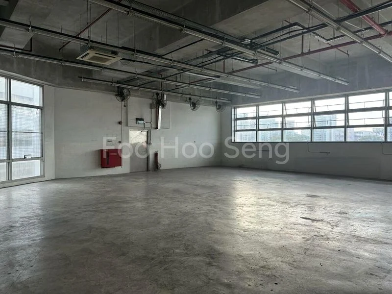 Light Industrial (B1) for Rent: Jay Gee Melwani House - Image 2
