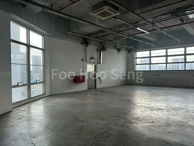 Light Industrial (B1) for Rent: Jay Gee Melwani House - Image 16
