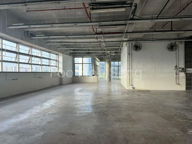 Light Industrial (B1) for Rent: Jay Gee Melwani House - Image 12