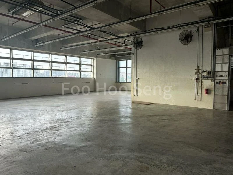 Light Industrial (B1) for Rent: Jay Gee Melwani House - Image 15