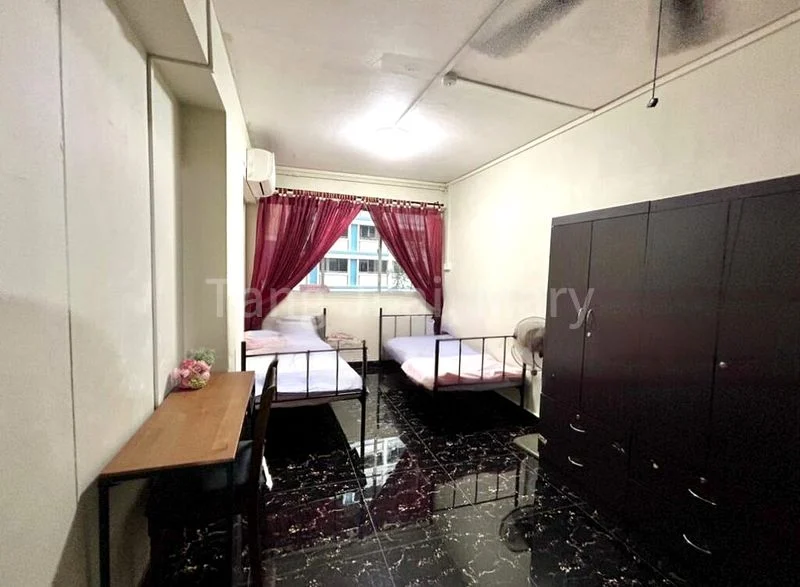 Common Room (HDB) for Rent in  40 Sims Drive - Image 5