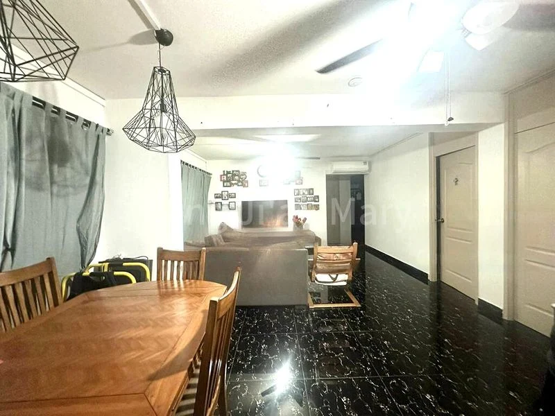 Common Room (HDB) for Rent in  40 Sims Drive - Image 4