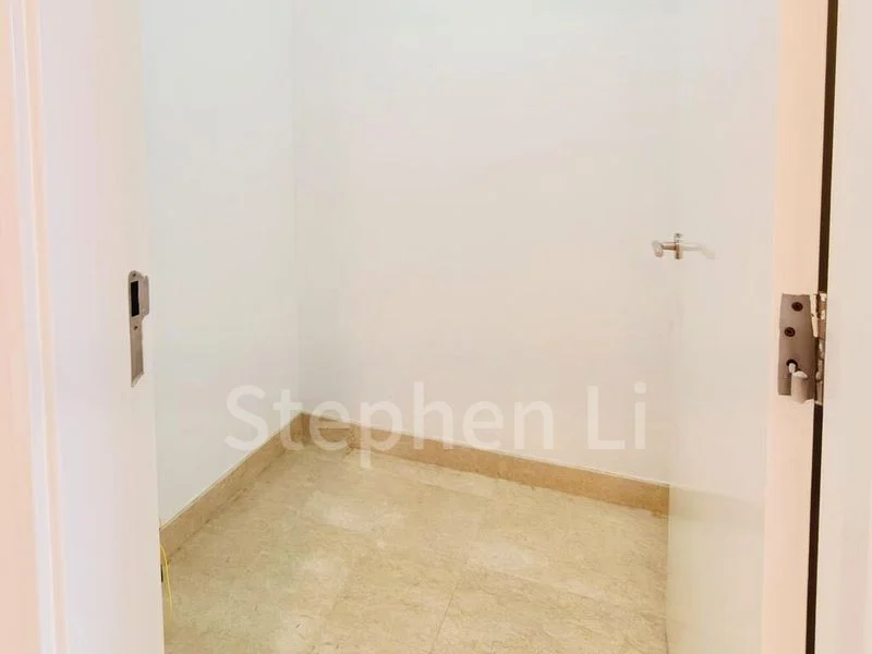 4 Bed Condo for Sale in  The Shelford - Image 7